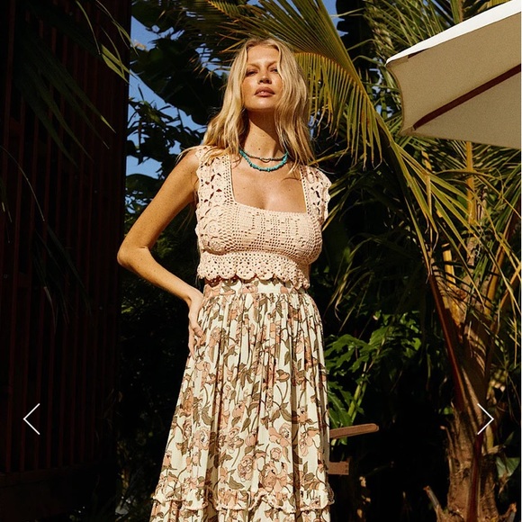 SOLD ✨⚡️BNWT Accidentally In Love Hand Crochet Top M 🪷 - Picture 5 of 11